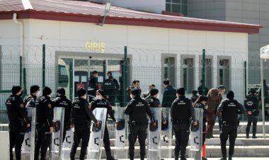 الحكم على 22 عسكريا سابقا بالسجن مدى الحياة في إطار محاكمات محاولة الانقلاب في تركيا