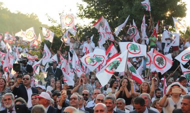 القوات اللبنانية ترد على باسيل: تراجع دور المسيحيين بعد بروز أمثالك المستقوي بسلاح الحزب