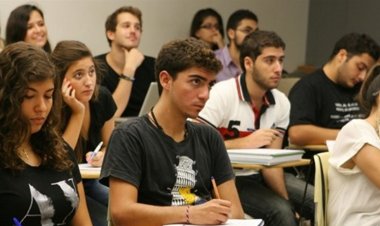اللجنة الطالبية أكّدت استمرار التحرك أمام التربية غدًا