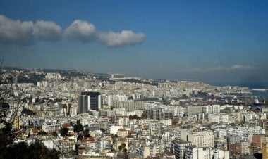 الجزائر تطلب دعم باريس في إطار تسوية الخلاف حول التجارب النووية