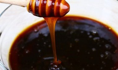 فوائد العسل الأسود