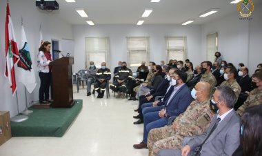 بالصور:  الجيش يُسلّم هبة للدفاع المدني في يحشوش