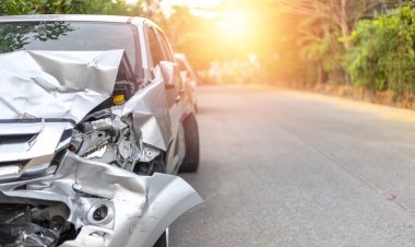 اصابة شخصين بحادث سير على اوتوستراد انفه باتجاه طرابلس