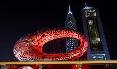 الإمارات ترسل مستكشفا إلى القمر في 2022