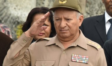 تعيين وزير جديد للقوات المسلحة عشية مؤتمر الحزب الشيوعي في كوبا