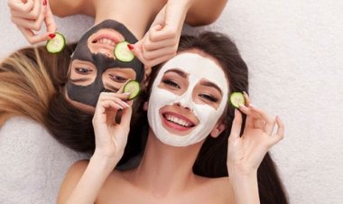 أفضل سبع ماسكات طبيعية للعناية بالبشرة من المنزل