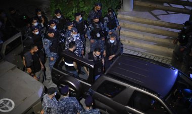 بالصور: بعد ساعات من تواجدها… القاضية عون تُغادر شركة  مكتّف  للصيرفة