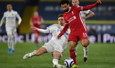  بعد ساعات من الهزيمة.. صلاح يفاجئ ليفربول 