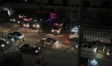 بالفيديو: توقيف 17 شاحنة تحمل الأغنام في منطقة المنارة عند نقطة بيدر العدس من قبل الجمارك