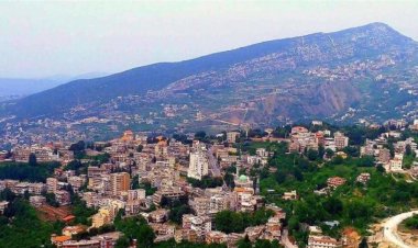 توقيف شاحنة اسمنت على اوتوستراد المنية احتجاجا على تدابير الشركة