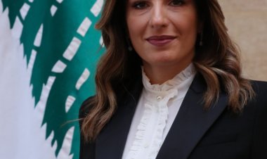 يمين : نعمل على نظام تأمين ضد البطالة