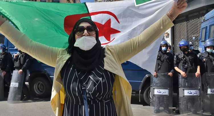 تعبئة قوية في الجزائر للمطالبة بالإفراج عن معتقلي الرأي