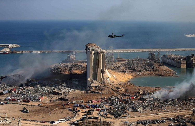 ما  مصير التحقيق وما هي فرضيات  انفجار مرفأ بيروت؟