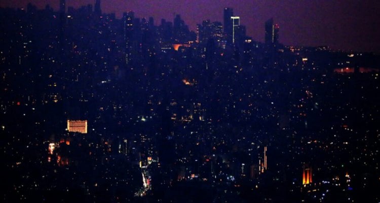 اللبنانيون مهدّدون بالعتمة... والمتنعّمون متخلّفون عن الدفع