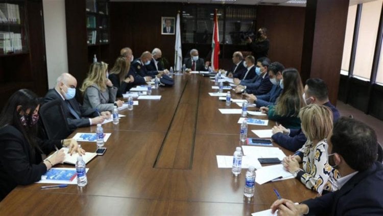 إتفاق على وضع آلية لإحصاء شامل للنازحين السوريين في لبنان