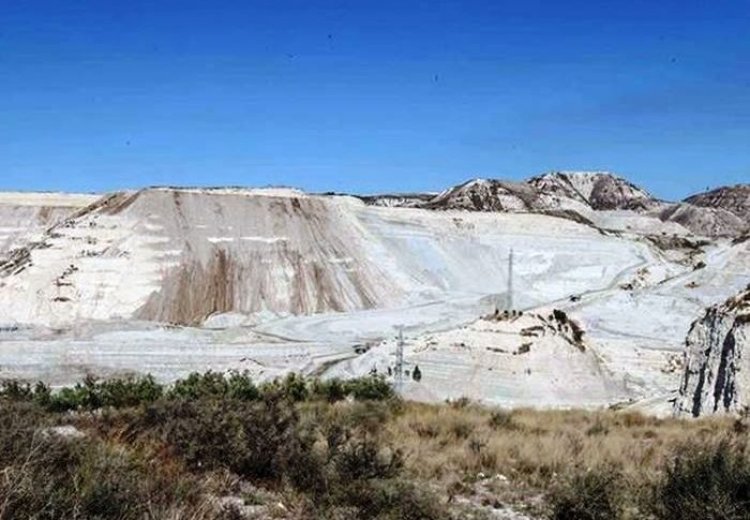 لجنة كفرحزير البيئية ناشدت الحكومة  اقفال المقالع غير القانونية  والتوقف عن تدمير جبال الكورة