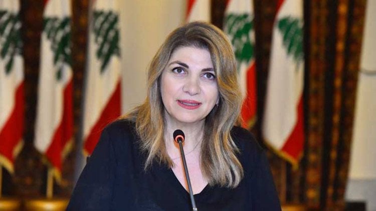 بسبب تداعيات اصابتها بكورونا.. نجم تؤجل اجتماعها بنظيرها الفرنسي