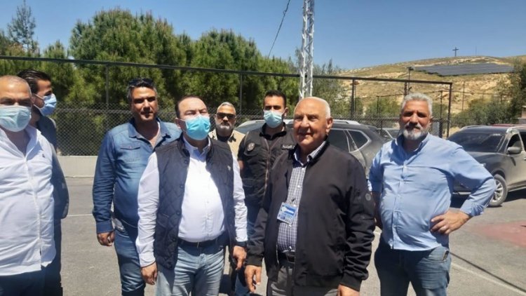 مرتضى في جرود عرسال لمتابعة تدابير مكافحة أسراب الجراد