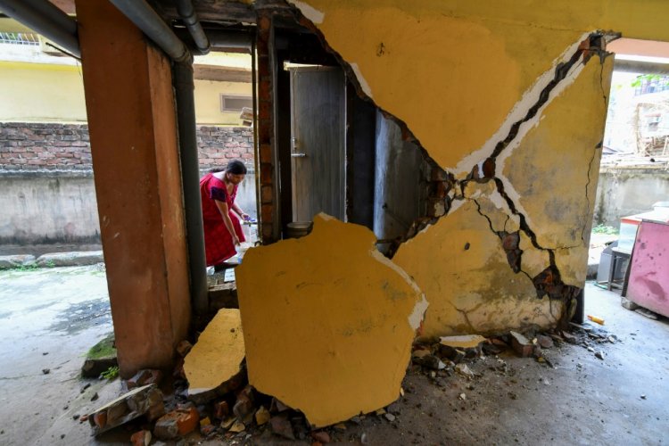 زلزال بقوّة 6 درجات يضرب ولاية اسام الهنديّة