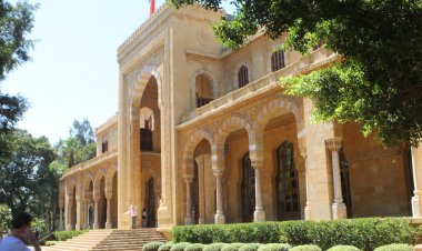 موضوع تشكيل الحكومة غاب عن  لقاء لودريان والقوى المعارضة