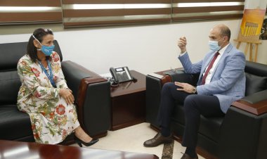 حسن عرض مع وفد اليونيسف الاستعدادات للخطة الميدانية للتلقيح
