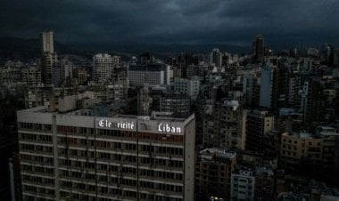 لجنة مياومي مؤسسة كهرباء لبنان أعلنت تعليق الاعتصام: ريثما تنجلي الأمور وتوضع على سكة الحل النهائي