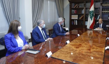 عون أشاد بجهود  رئيس بعثة الصليب الأحمر الدولي في لبنان خلال زيارة وداعية