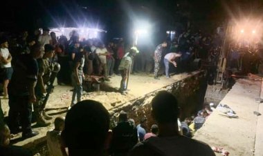 مقتل عاملين سوريين وجرح لبناني بانهيار أتربة على طريق عام برج العرب
