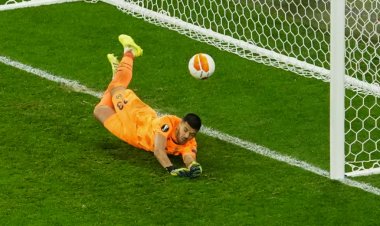 يوروبا ليغ: فياريال يحرز اللقب للمرة الاولى في تاريخه على حساب مانشستر يونايتد
