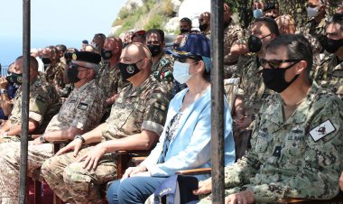 عون: الجيش مستمر بأداء مهامه بدقة لضبط الأمن رغم تأثره بالأوضاع الاقتصادية وكورونا