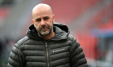 بطولة فرنسا: ليون يتعاقد مع المدرب الهولندي بوس خلفاً لغارسيا
