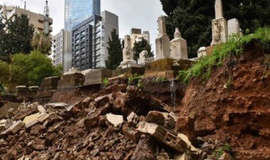 مجهولون حطّموا صلبان المدافن في السوديكو