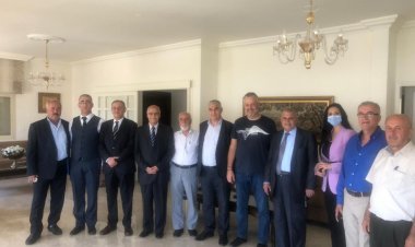 حبيش عرض مع وفد مشتى حسن ومشتى حمود لانشاء مستشفى ممول من الكويت