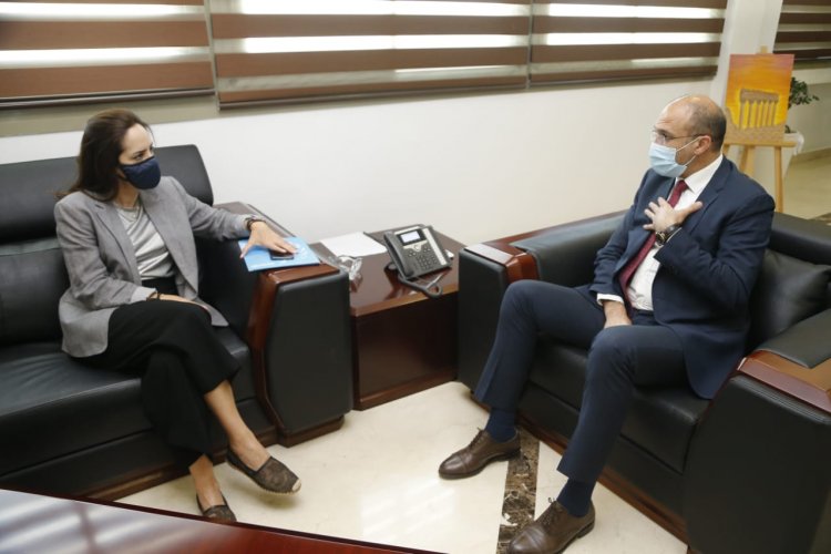 الشنقيطي بحثت مع وزير الصحة في تلقيح موظفي الأمم المتحدة