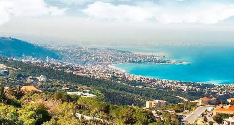 نواب جبيل وكسروان: للسماح بفتح المطاعم والمجمعات خلال الاعياد