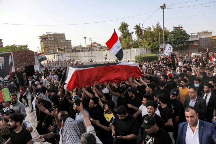 إصابة صحافي عراقي بالرصاص بعد 24 ساعة على اغتيال ناشط