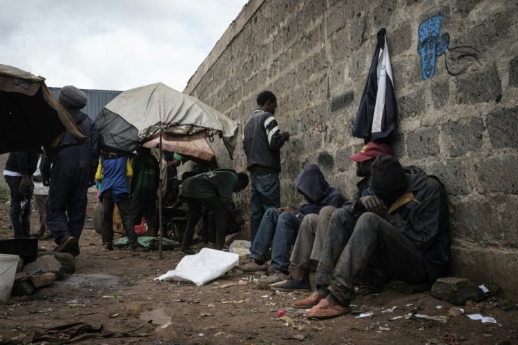 كينيا... من نقطة عبور للهيرويين إلى وجهة رئيسية له