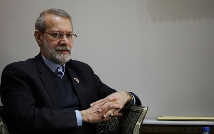 علي لاريجاني يتقدم بترشيحه الى الانتخابات الرئاسية في إيران