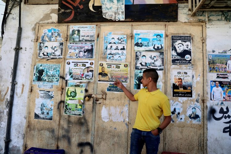 في الضفة الغربية المحتلة كلمة "مقاومة" على كل الشفاه بين الشباب