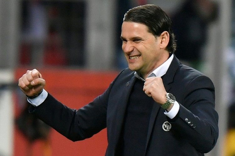 بطولة ألمانيا: باير ليفركوزن يتعاقد مع المدرب السويسري سيوان
