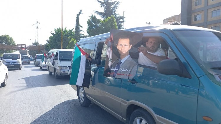 السفير السوري: الاعتداء على حافلات الناخبين مؤلم ولا يليق باللبنانيين