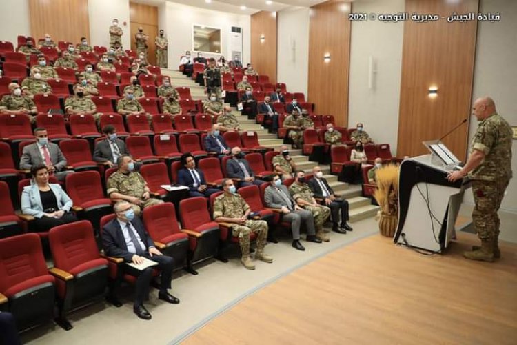ورشة عمل عن القضاء الإداري برعاية قائد الجيش