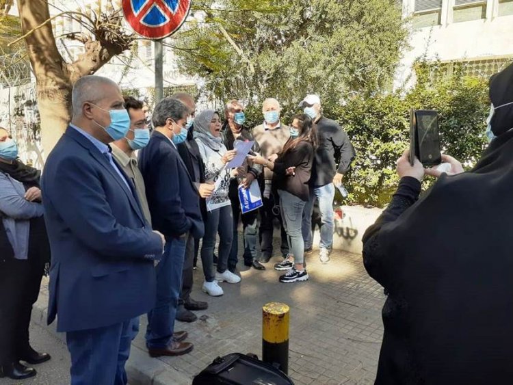 جمعية اهالي الطلاب في الخارج: للتجمع الاربعاء امام مصارف في البقاع وبيروت احتجاجا على المماطلة في تنفيذ الدولار الطالبي