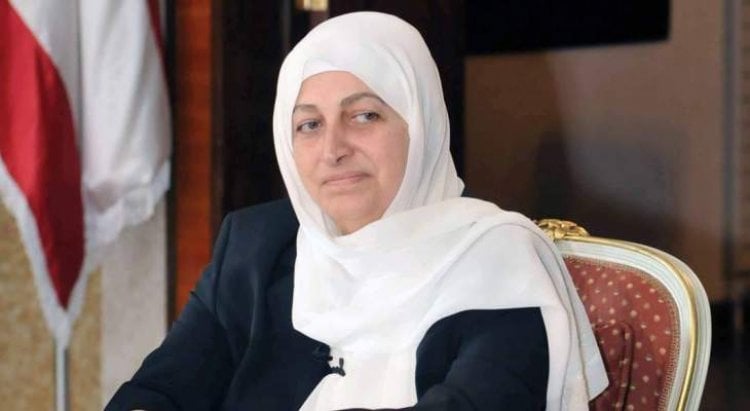 "حراك المتعاقدين" طالب باستقالة بهية الحريري من رئاسة لجنة التربية