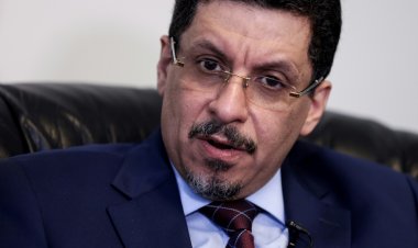 وزير الخارجية اليمني يحذر من التهديد الذي تمثله هجمات الحوثيين على عملية السلام