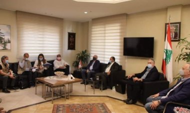 وفد أممي زار برج حمود معاينا مشاريع نفذها برنامج الامم المتحدة
