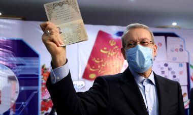 مجلس صيانة الدستور يستبعد طلب لاريجاني تبرير إقصائه من الانتخابات الإيرانية