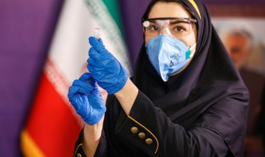 إيران تجيز الاستخدام "الطارئ" لأحد لقاحات كوفيد-19 المطورة محليا