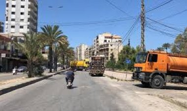 محتجون قطعوا اوتوستراد طرابلس البداوي عند مفترق المنكوبين في الاتجاهين