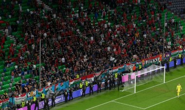 كأس أوروبا: معاقبة المجر بثلاث مباريات خلف أبواب موصدة بسبب جمهورها